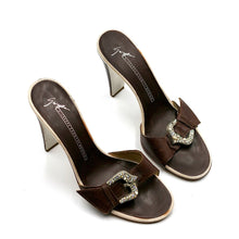 Load image into Gallery viewer, Brown Giuseppe Zanotti heels
